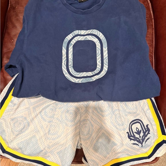Overtime Navy Blue Graphic T-Shirt and Patterned Shorts Set - Picture 3 of 5